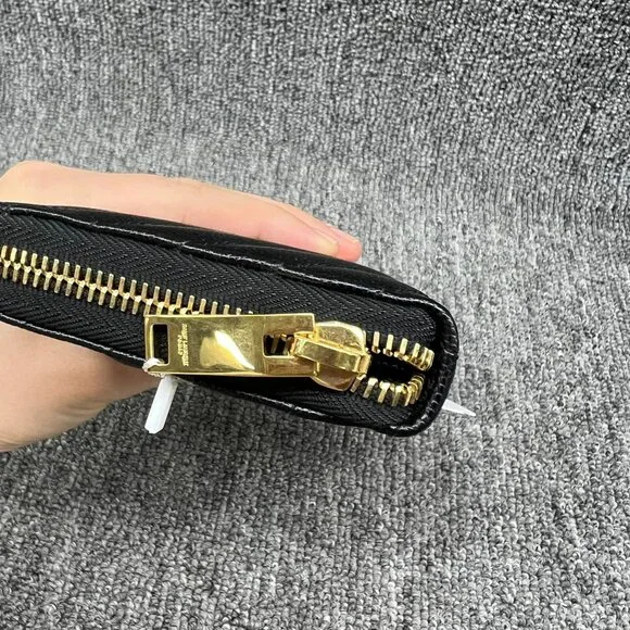 100% AUTHENTIC SAINT LAURENT PARIS ZIPPY WALLET - Picture 7 of 15